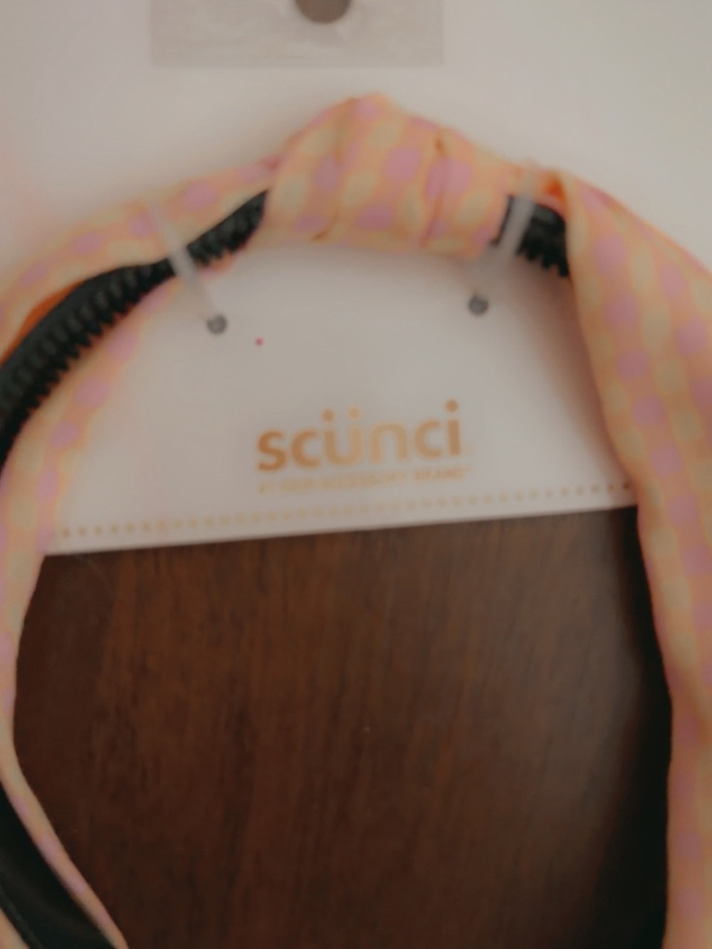 scünci Pink Pastel Checker Knot Headband - Picture 6 of 6